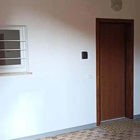 Appartamento Tra Como E Milano Bregnano Exterior photo